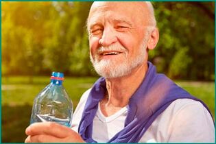 Die Vorteile von Mineralwasser zur Vorbeugung von Prostatitis